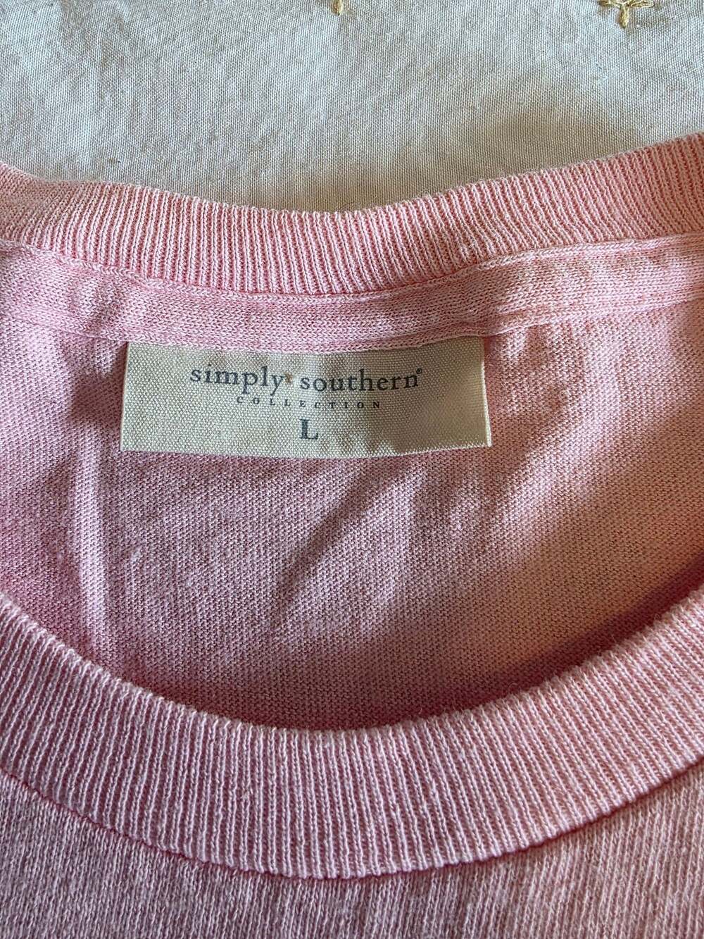 Simply Southern Pink XOXO Time Fries When I'm With You Waffle Fries Graphic T-Sh - Picture 3 of 4